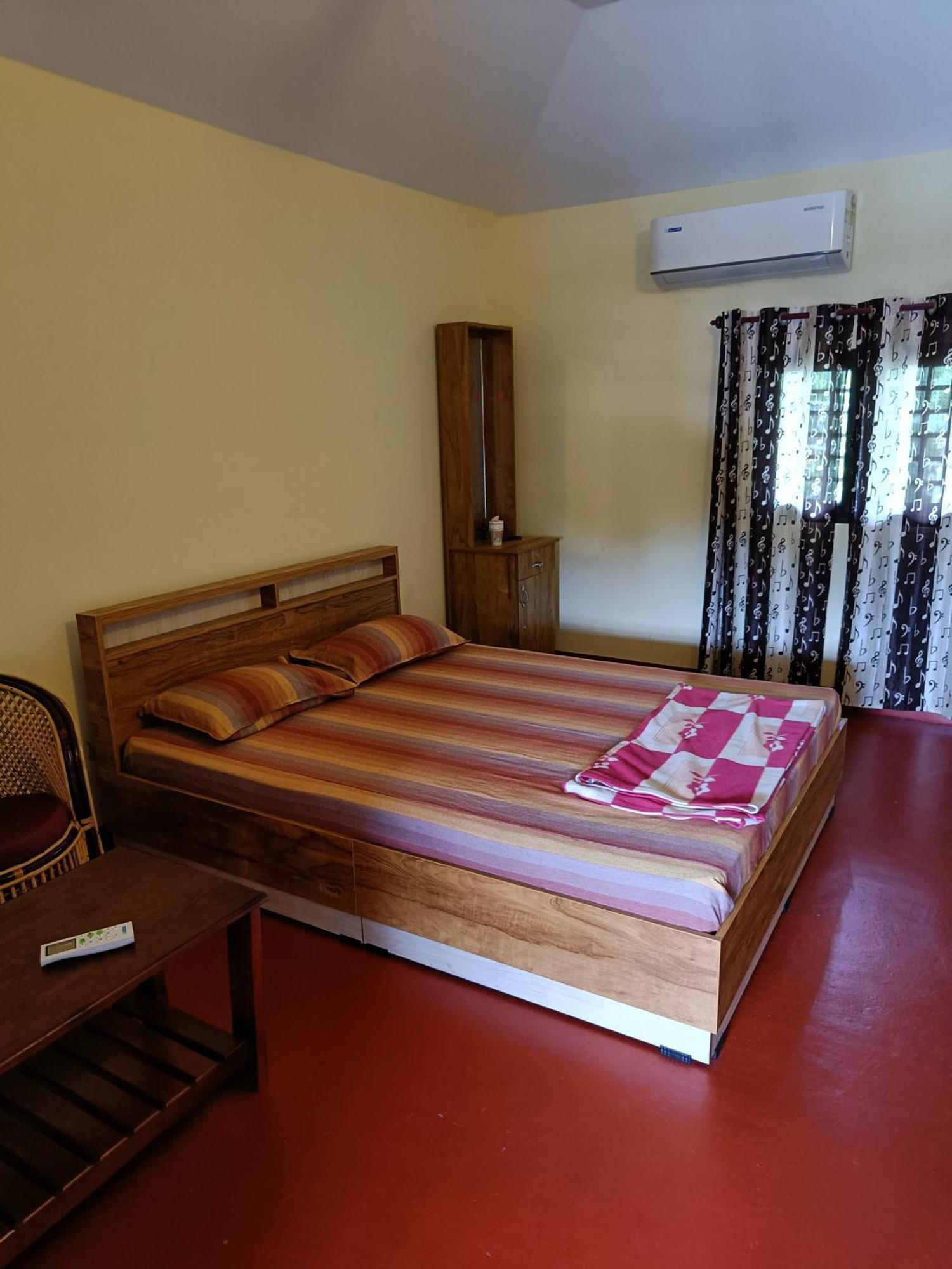 Canalview Private Cottage Azhikkal Ayiram Thengu Panmana Extérieur photo